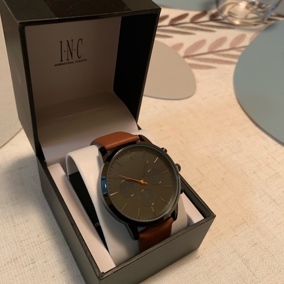 INC leather Watch with new tags - Picture 5 of 5